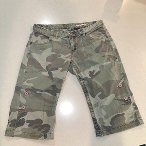 Buffalo Camo Shorts, 100% Cotton, Size 31
